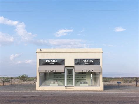 prada marfa cartello|prada marfa in texas.